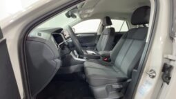 
 VOLKSWAGEN T-Roc 1.0 TSI Life full									