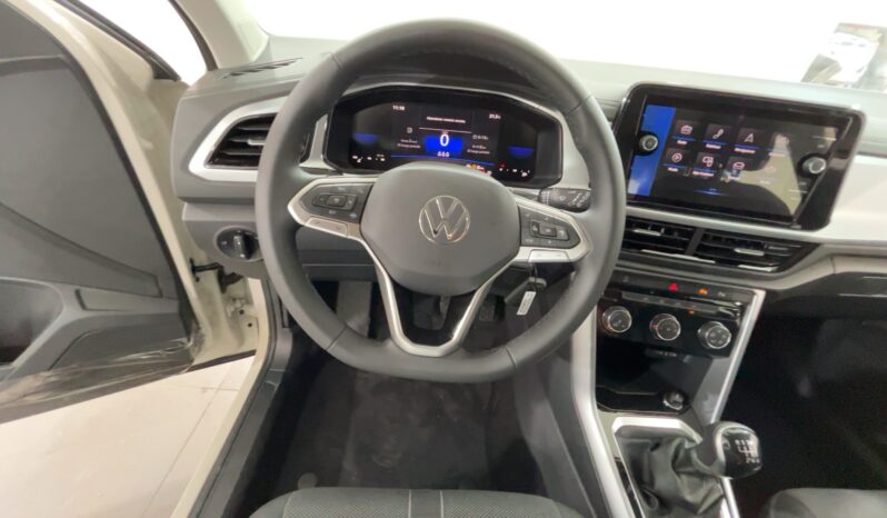 
 VOLKSWAGEN T-Roc 1.0 TSI Life full									