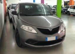 
 Lancia Ypsilon 1.2 69 cv Gold full									